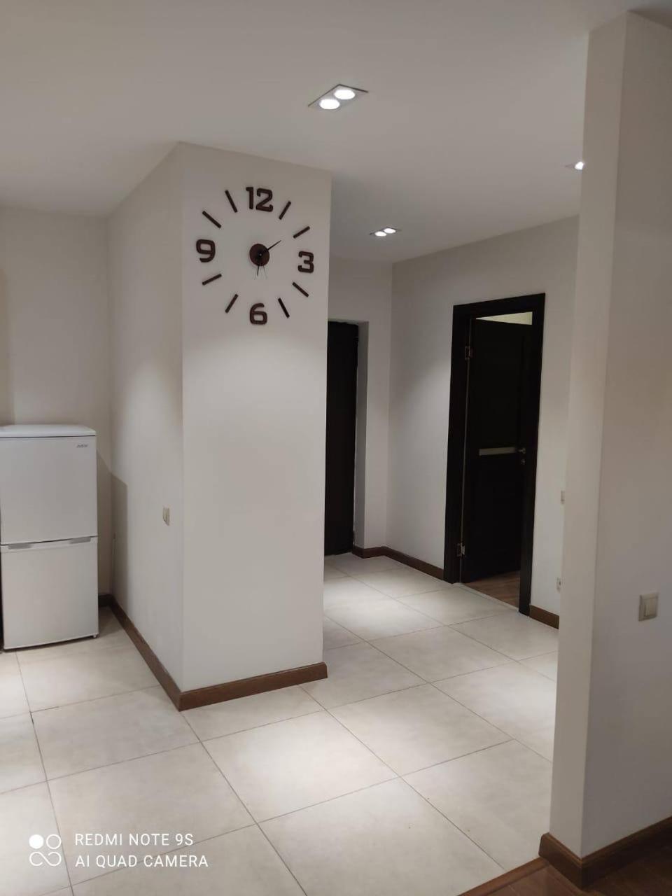 Hotel & Apartments California Erywań Zewnętrze zdjęcie